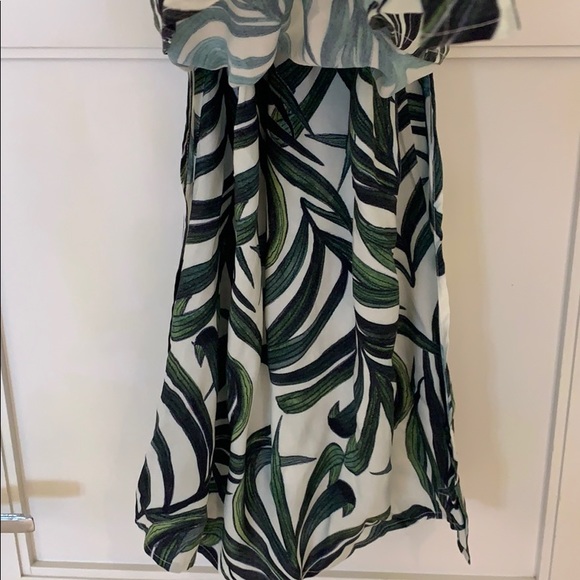 Show Me Your MuMu Bryon Dress in Peruvian Palm - Picture 4 of 8